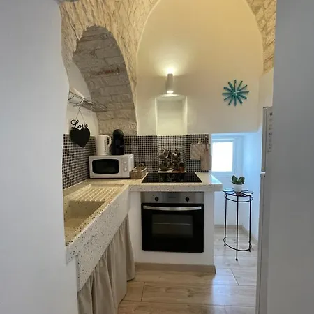 Casa Martina אוסטוני